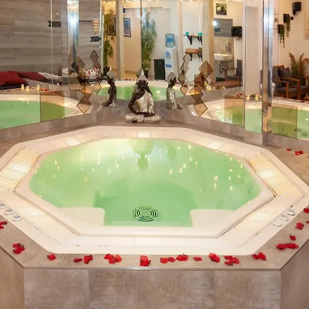 Hotel Relax & 3*