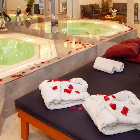 Hotel Relax &