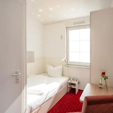Hotel Relax & 3*