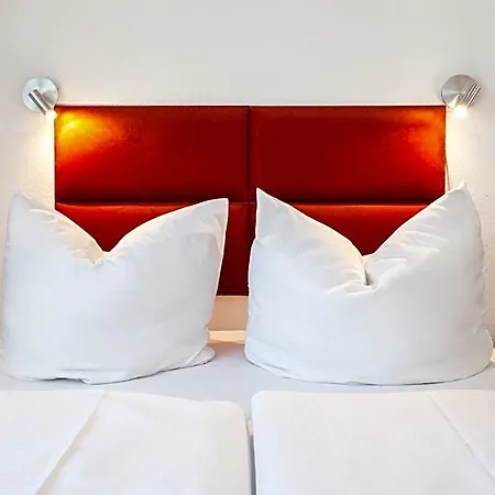 Relax & Hotel