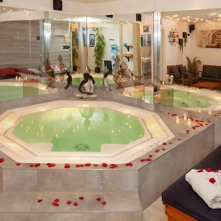 Relax & Otel
