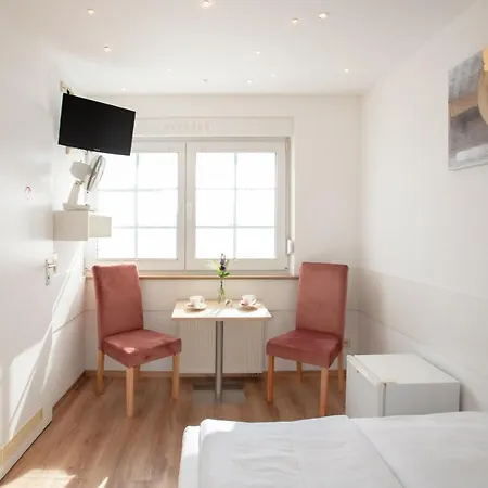Relax Hotel&spa Hotell 3*